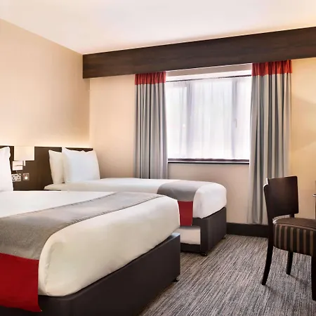 Ramada Bristol West 4*