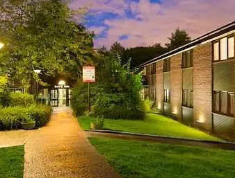 Ramada Bristol West 4*