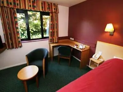 Ramada Bristol West Hotel